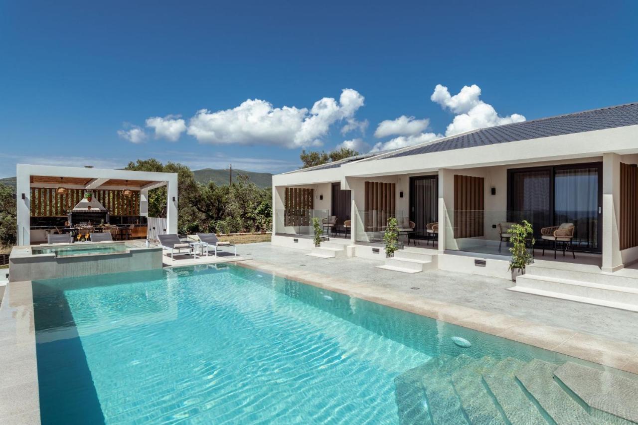 Villa Roselia - Luxury Escape With Magnificent Views, By Zantewize Лаганас Экстерьер фото