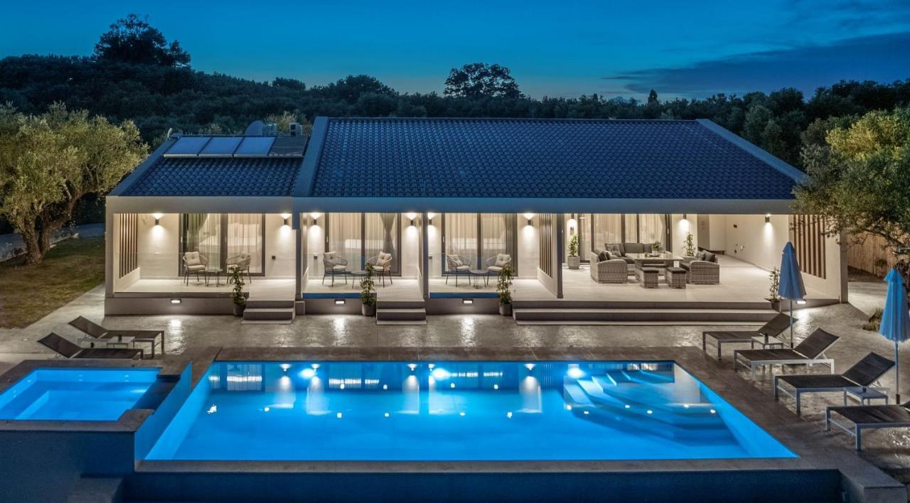 Villa Roselia - Luxury Escape With Magnificent Views, By Zantewize Лаганас Экстерьер фото